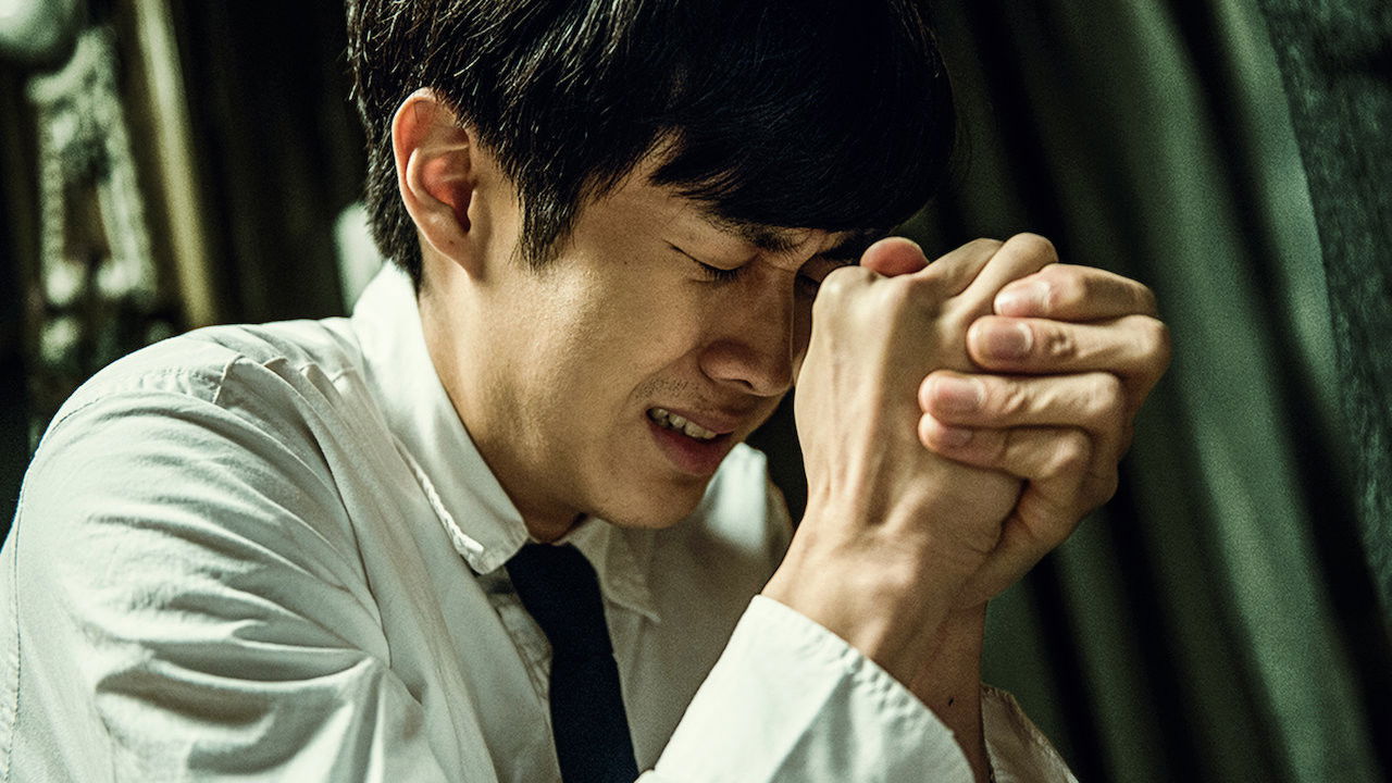 Set Me Free backdrop