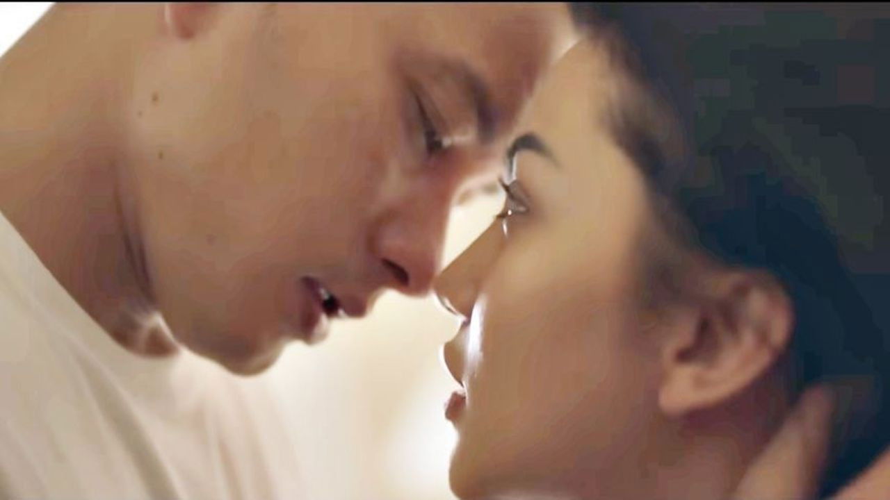 Broken Wings backdrop