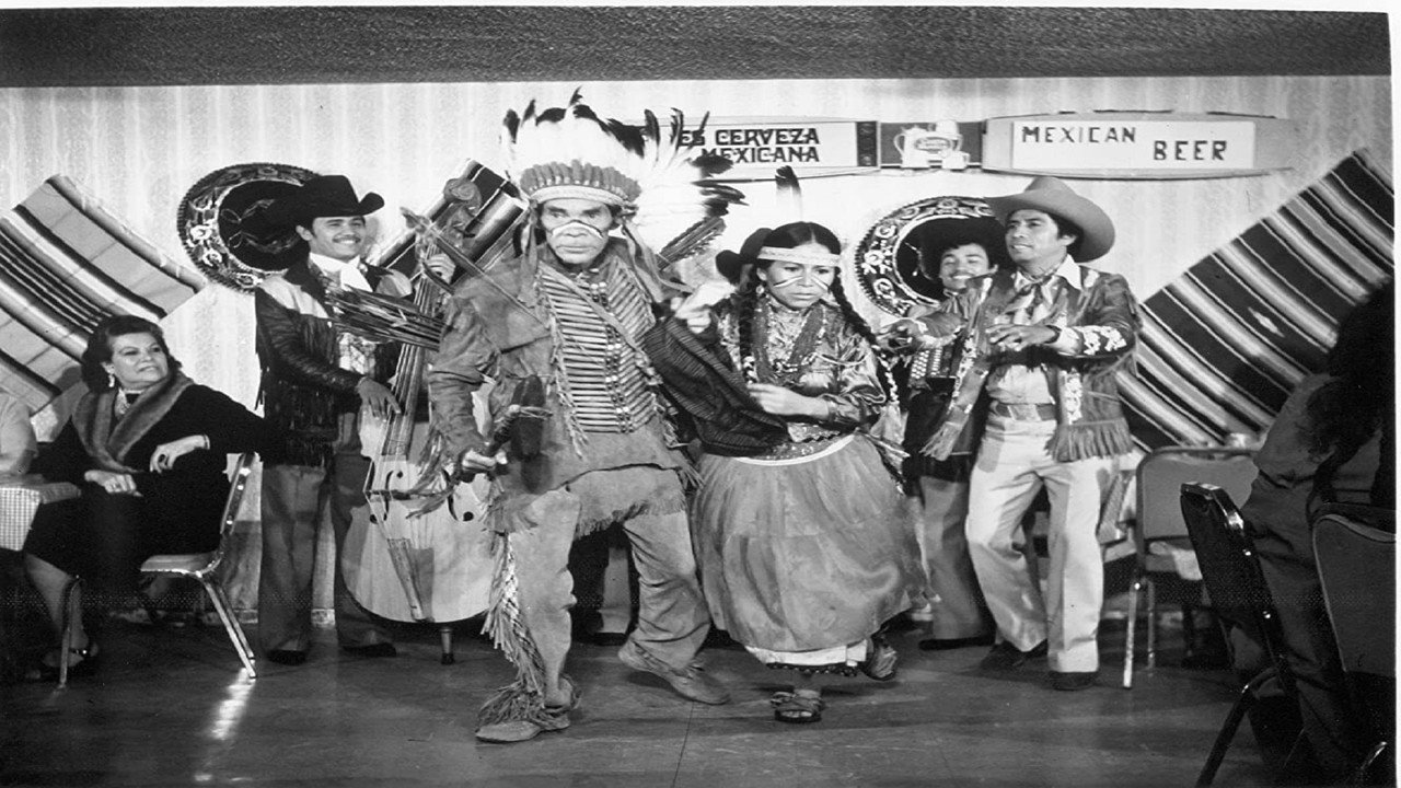 Okey, Mister Pancho backdrop