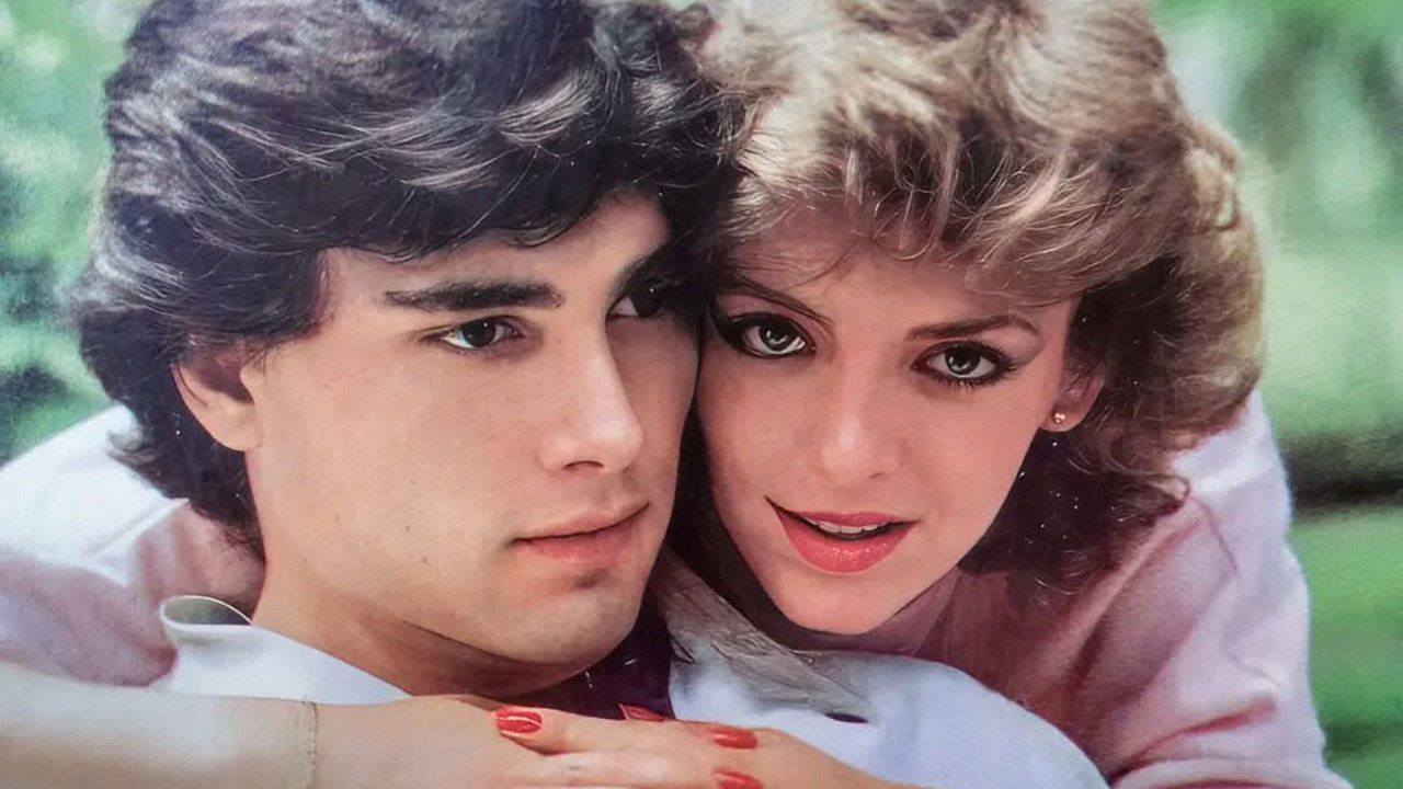 Tú eres mi destino backdrop