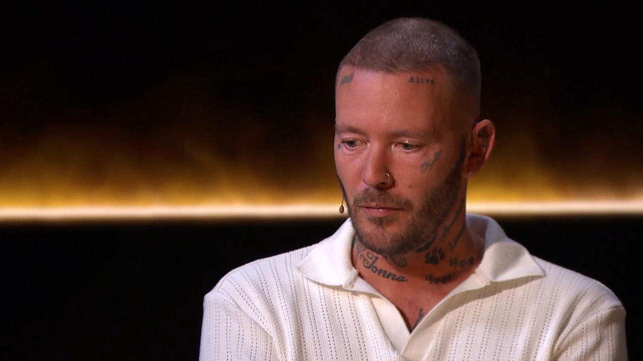 Malou möter Joakim Lundell backdrop