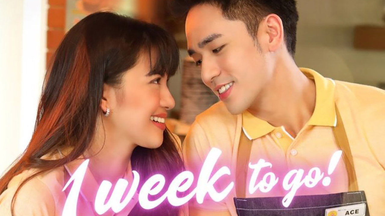 Heartful Café backdrop