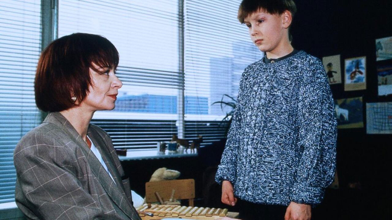 Julian H. entführt – Qualen einer Mutter backdrop