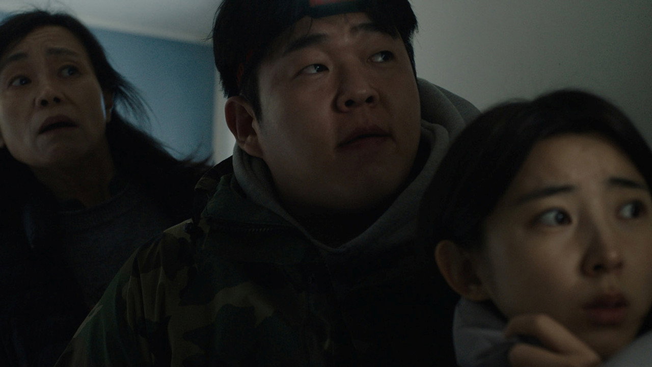 22 Minutes: Warning Alarm backdrop