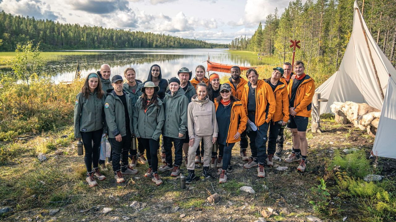 Suuri seikkailu backdrop