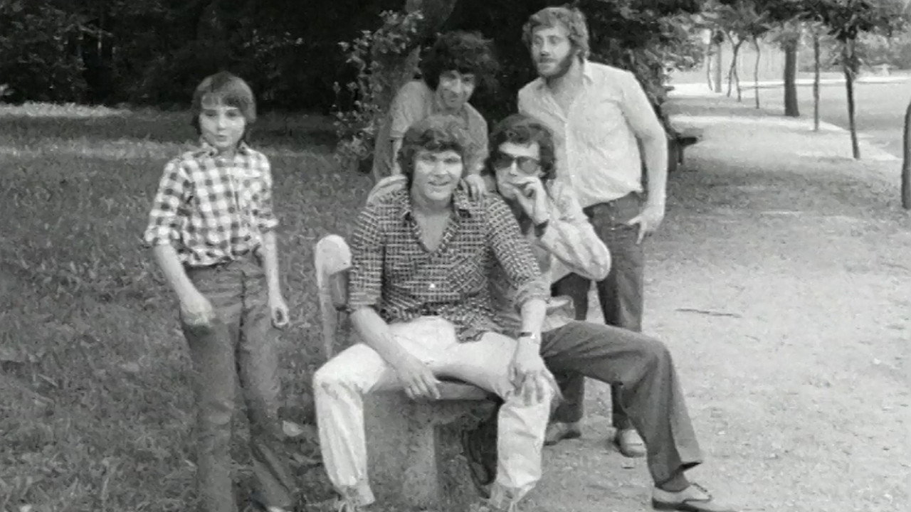 Pocok, az ördögmotoros backdrop