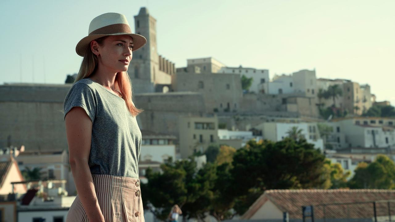 White Lines backdrop