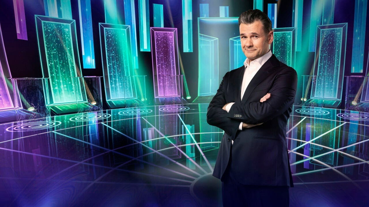 Tesoro O Cacharro backdrop