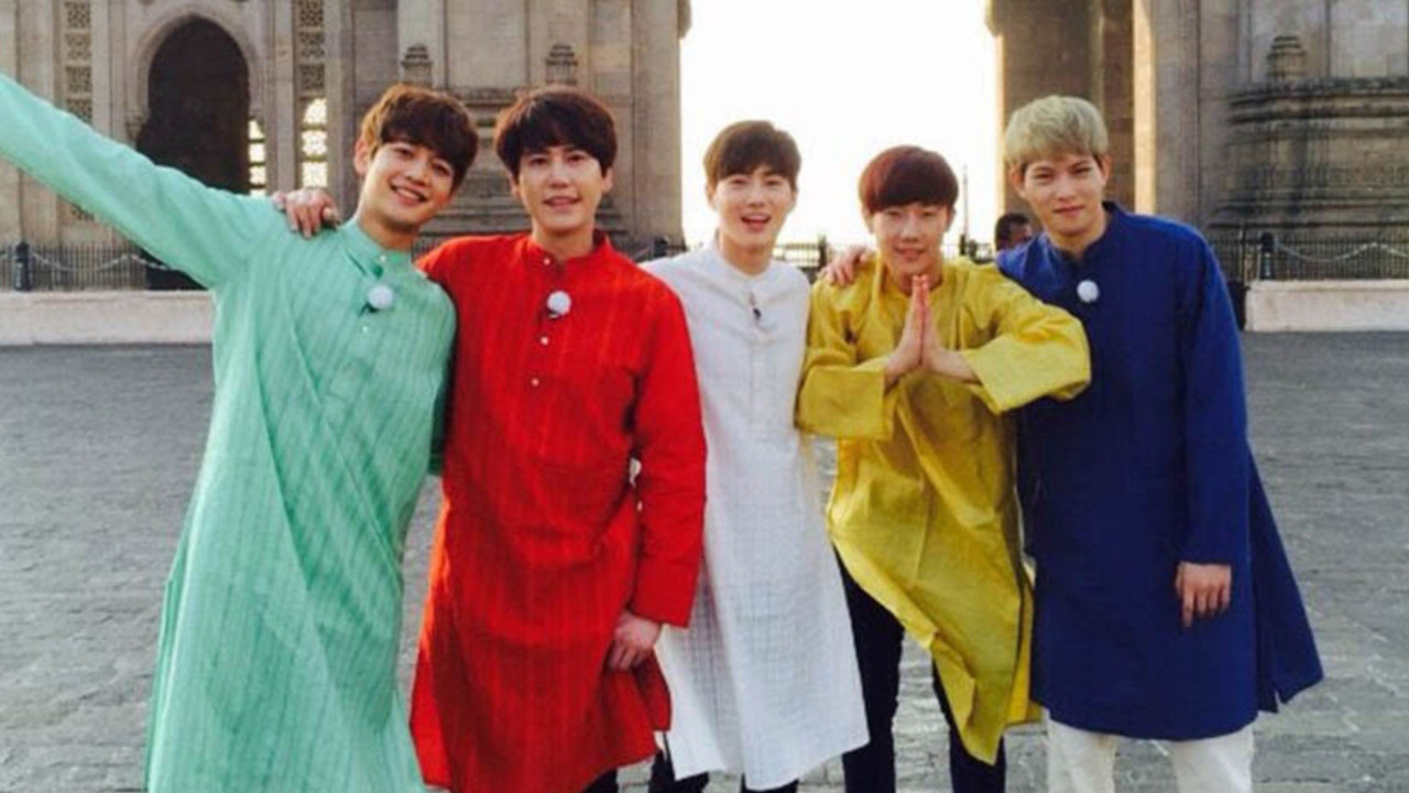 Exciting India backdrop