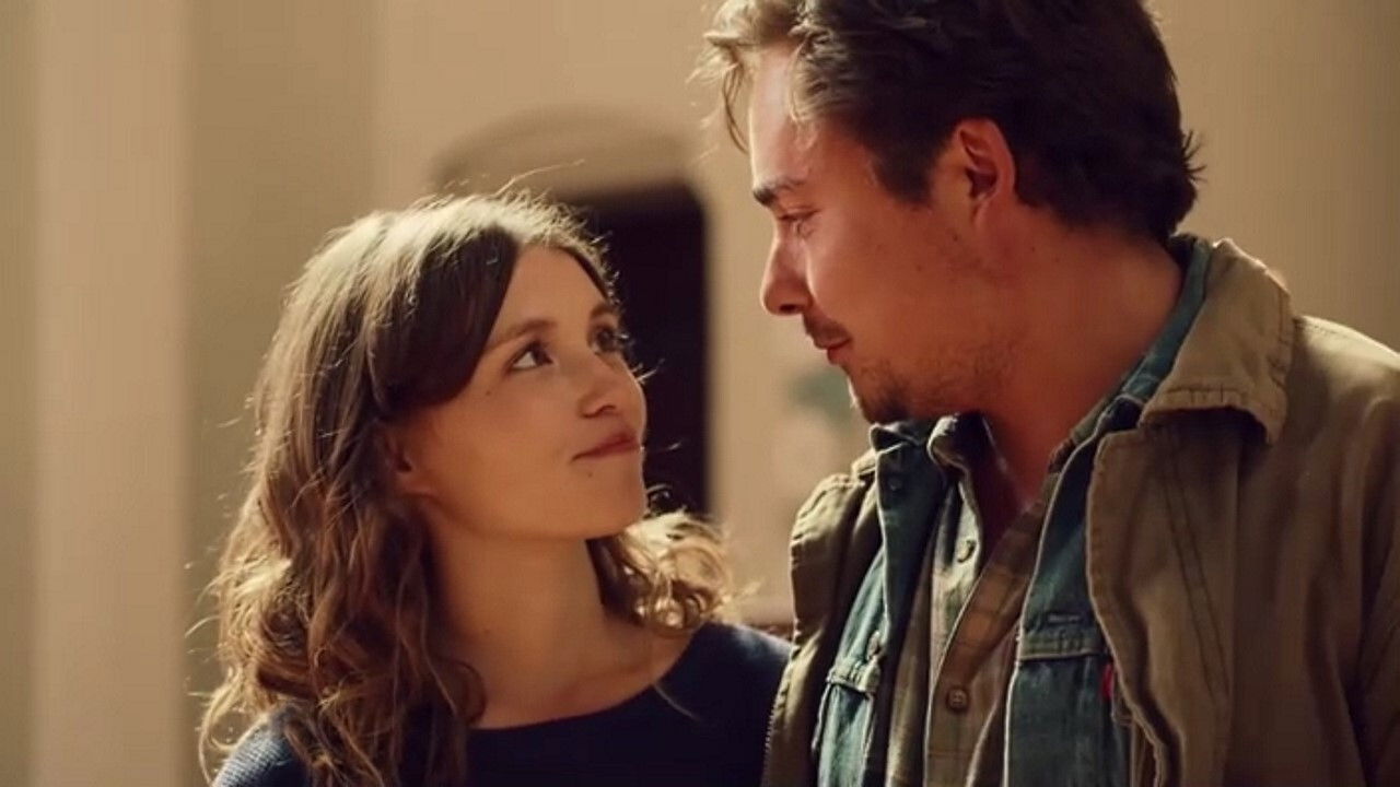 The Unbearable Lightness of the Revolution backdrop