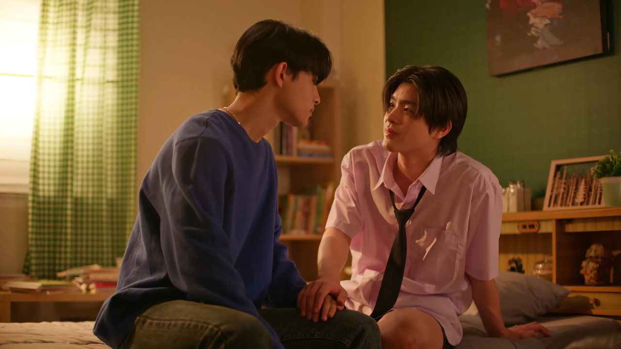 Kiss Me, Remember? backdrop