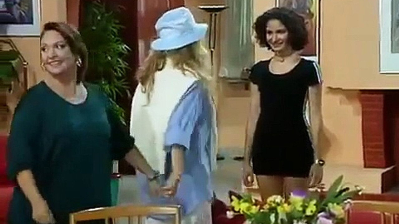 Έλλη και Άννα backdrop