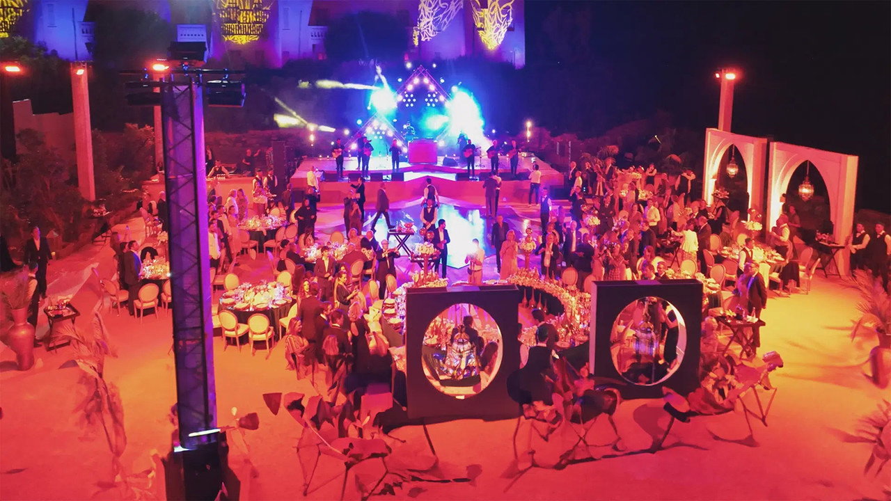 Les rois de la démesure backdrop