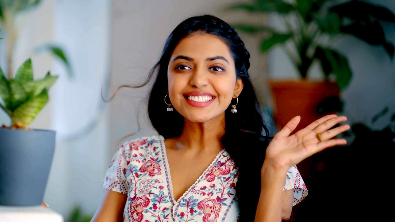 Aha Naa Pellanta backdrop