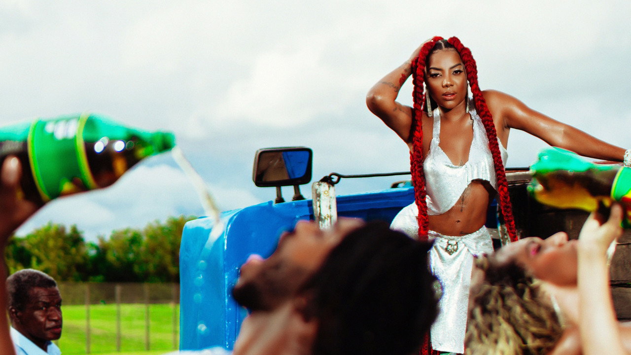 LUDMILLA: Rainha da Favela backdrop