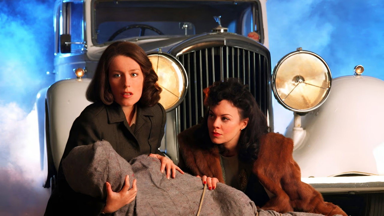 Dead Gorgeous backdrop