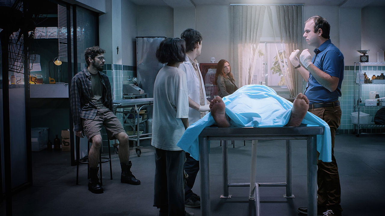 Necrópolis backdrop