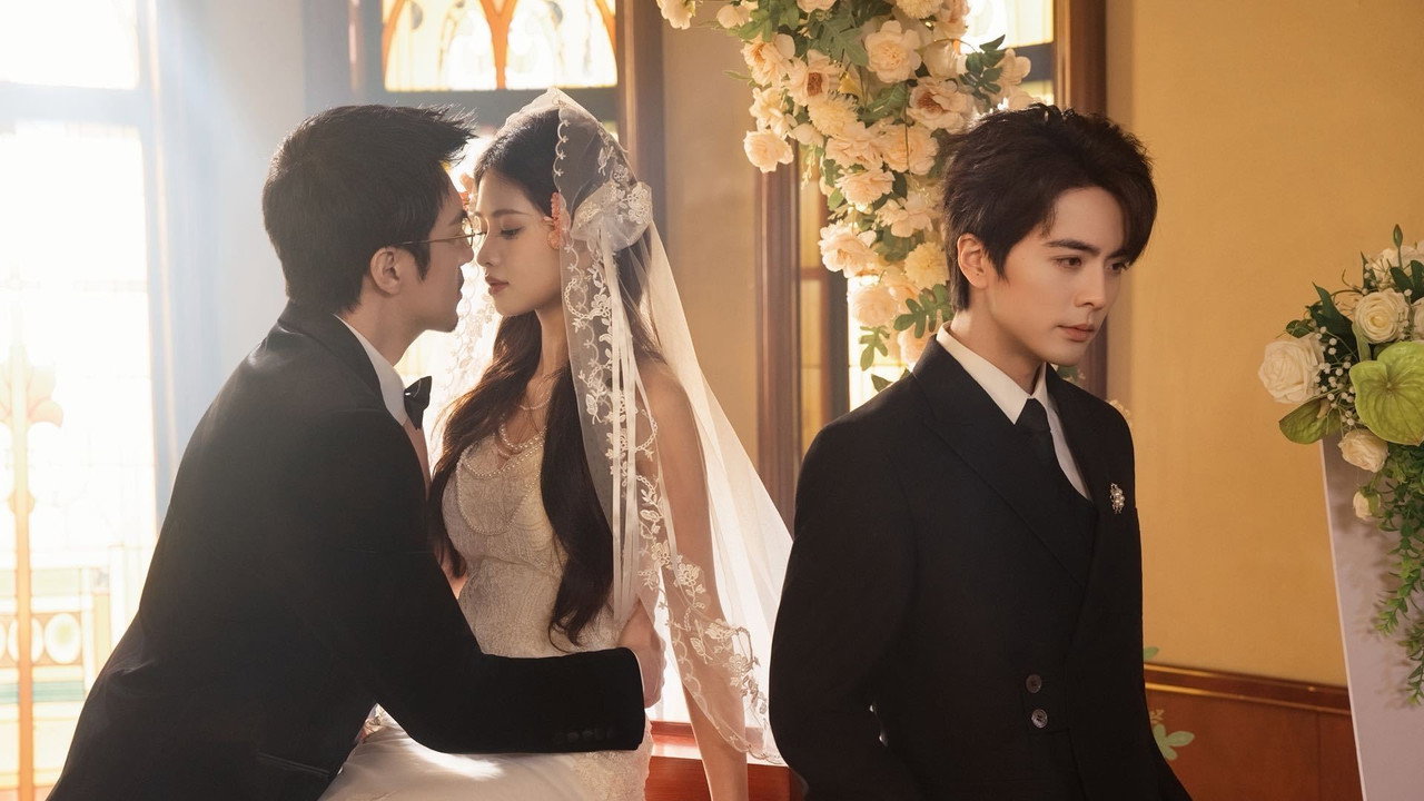 寄生侍女 backdrop