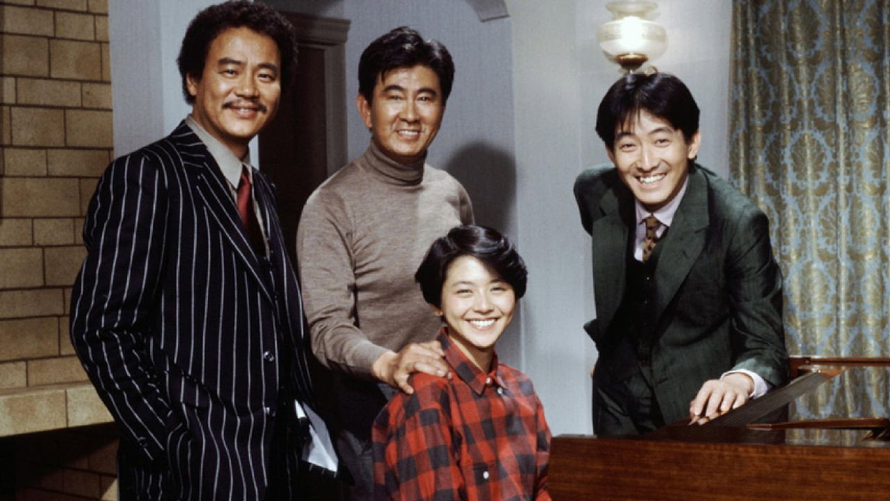 Shoujo ni Nani ga Okotta ka backdrop