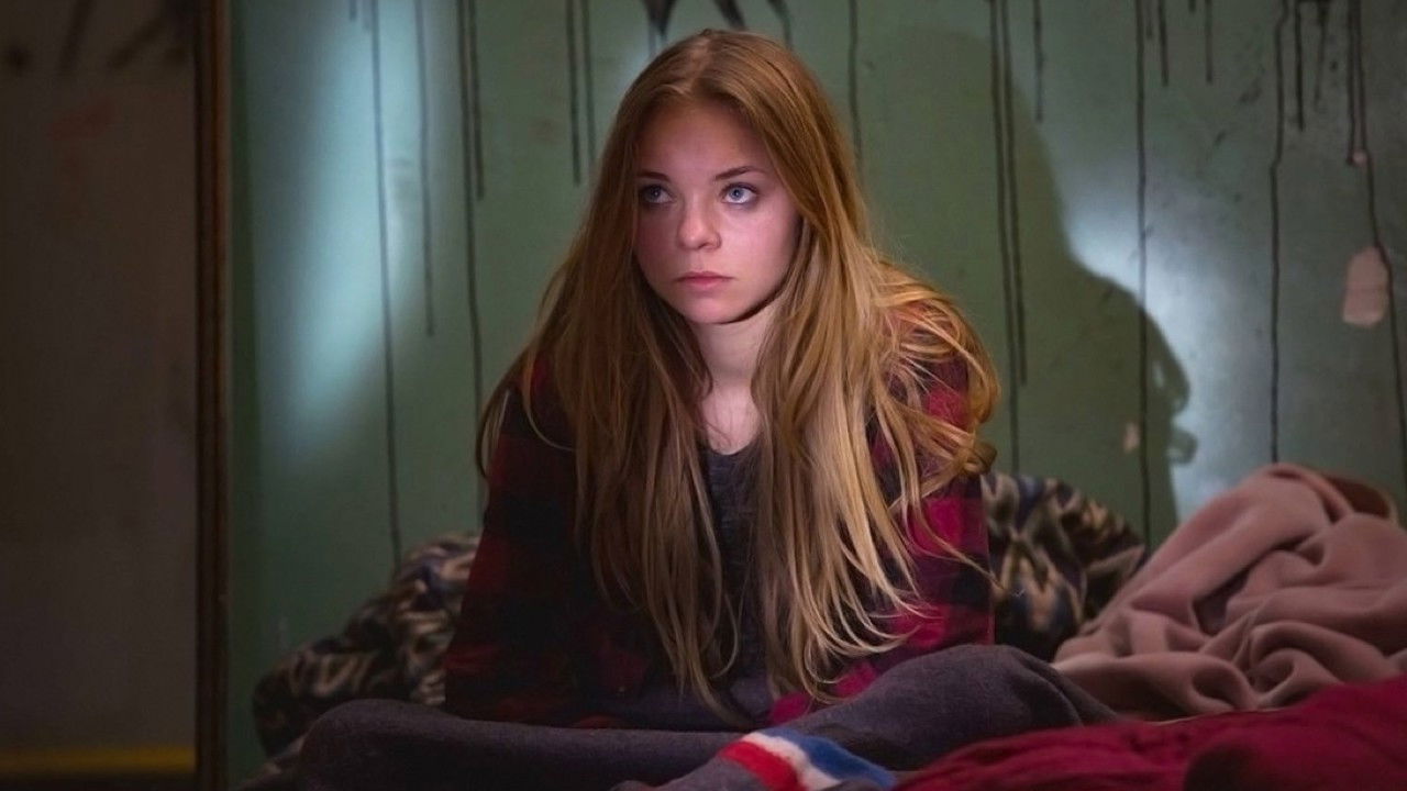 Hunting Pignut backdrop