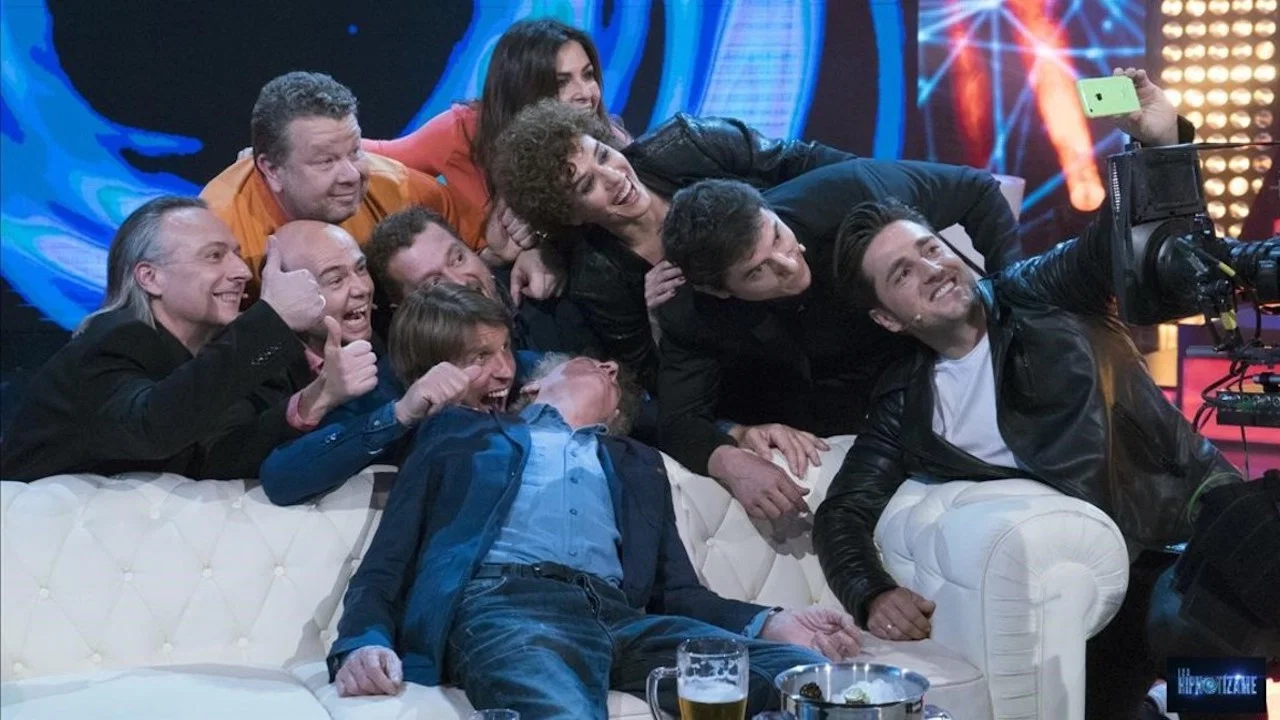 Hipnotízame backdrop