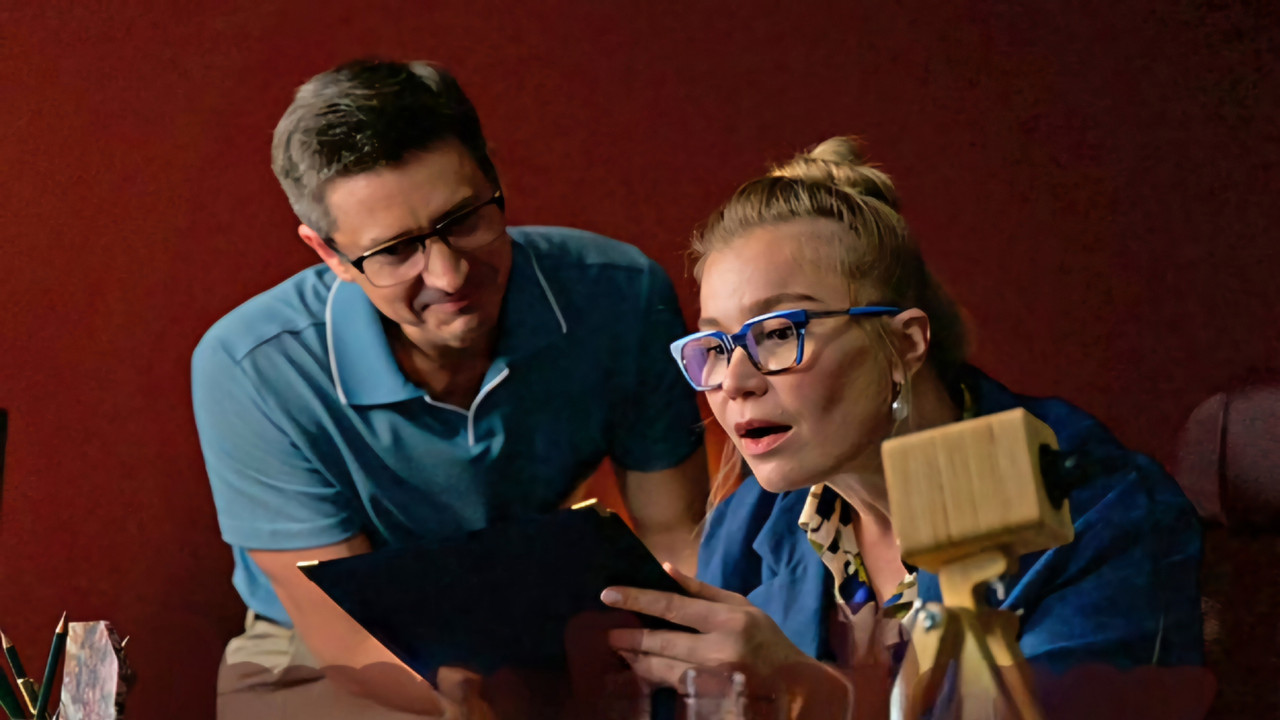 Роковой подарок backdrop