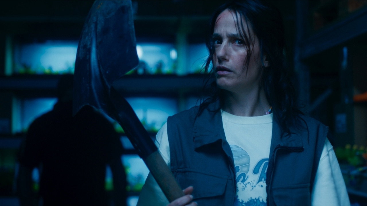 My Wife is a Spy backdrop