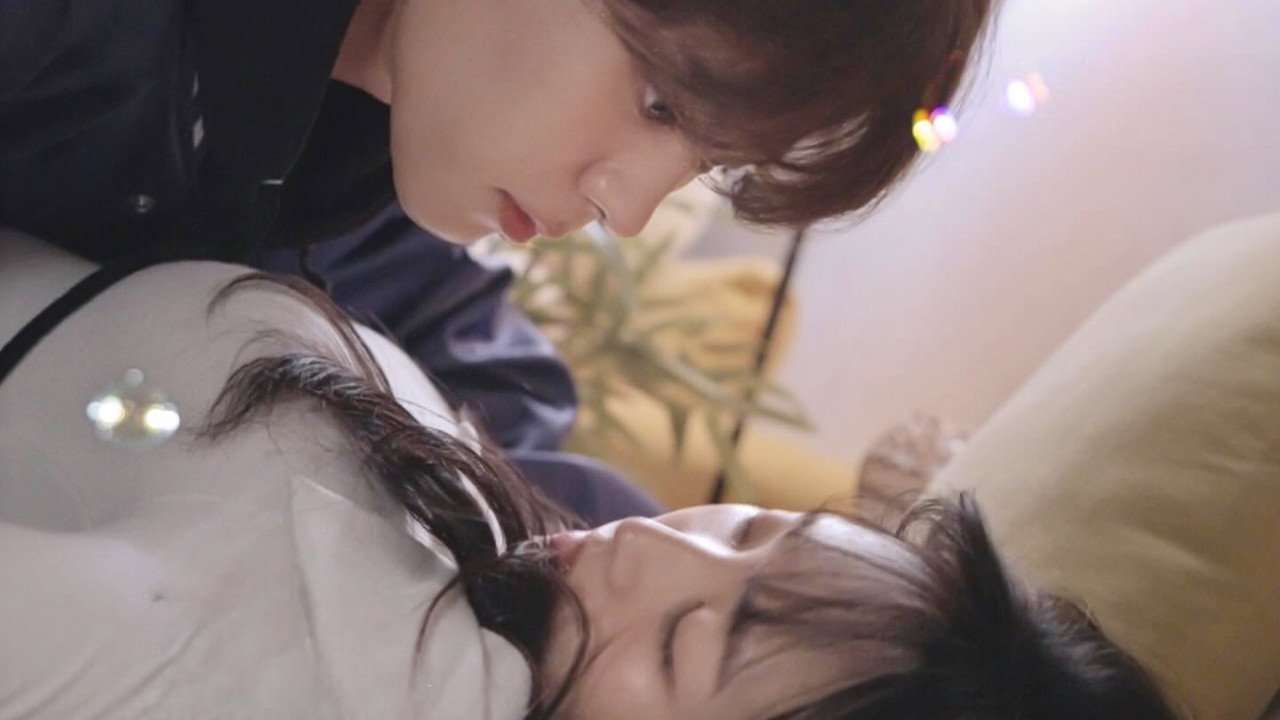 AAA 건전지입니다만 backdrop