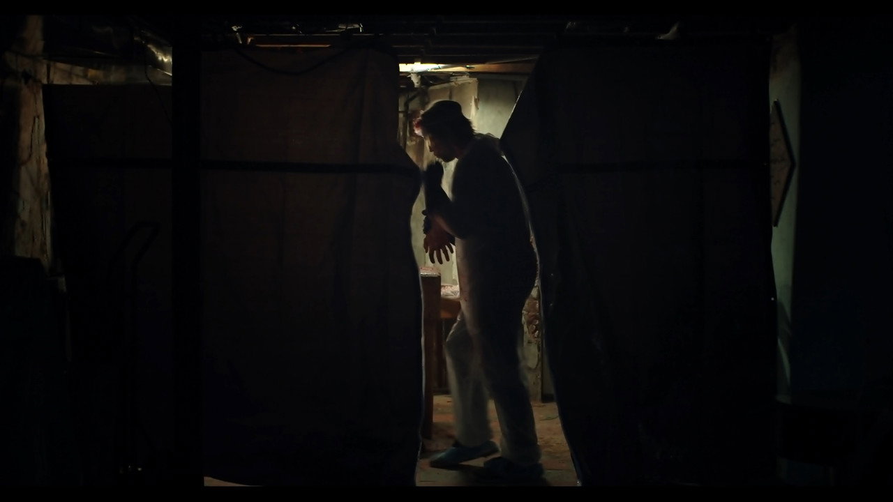 Killer Confidence backdrop