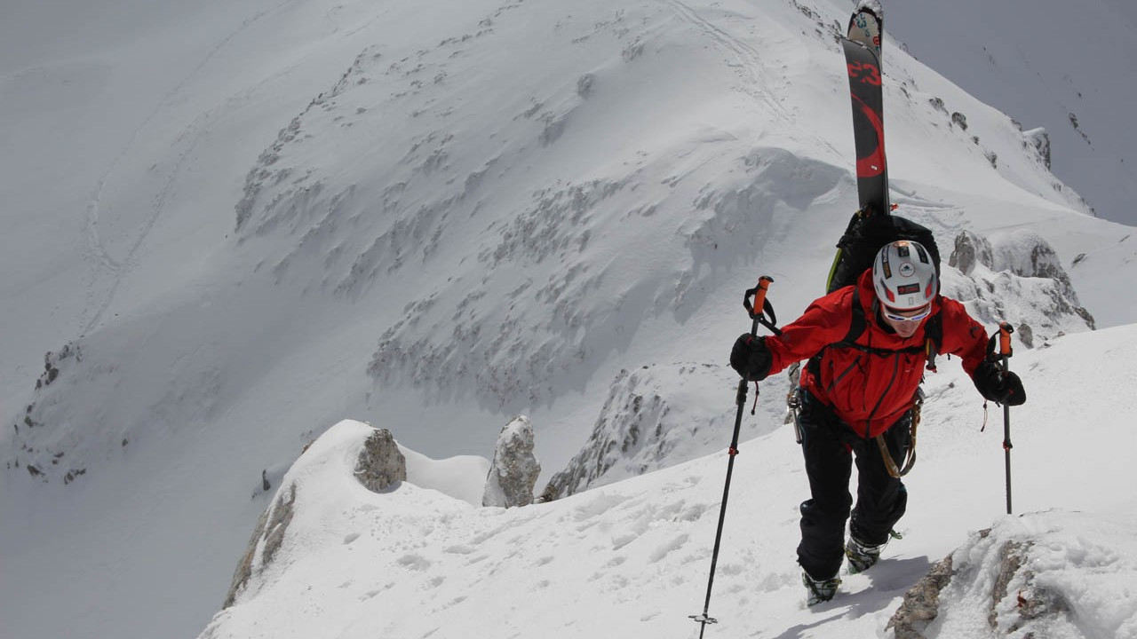Nahoru a dolů Hedvábnou stezkou backdrop