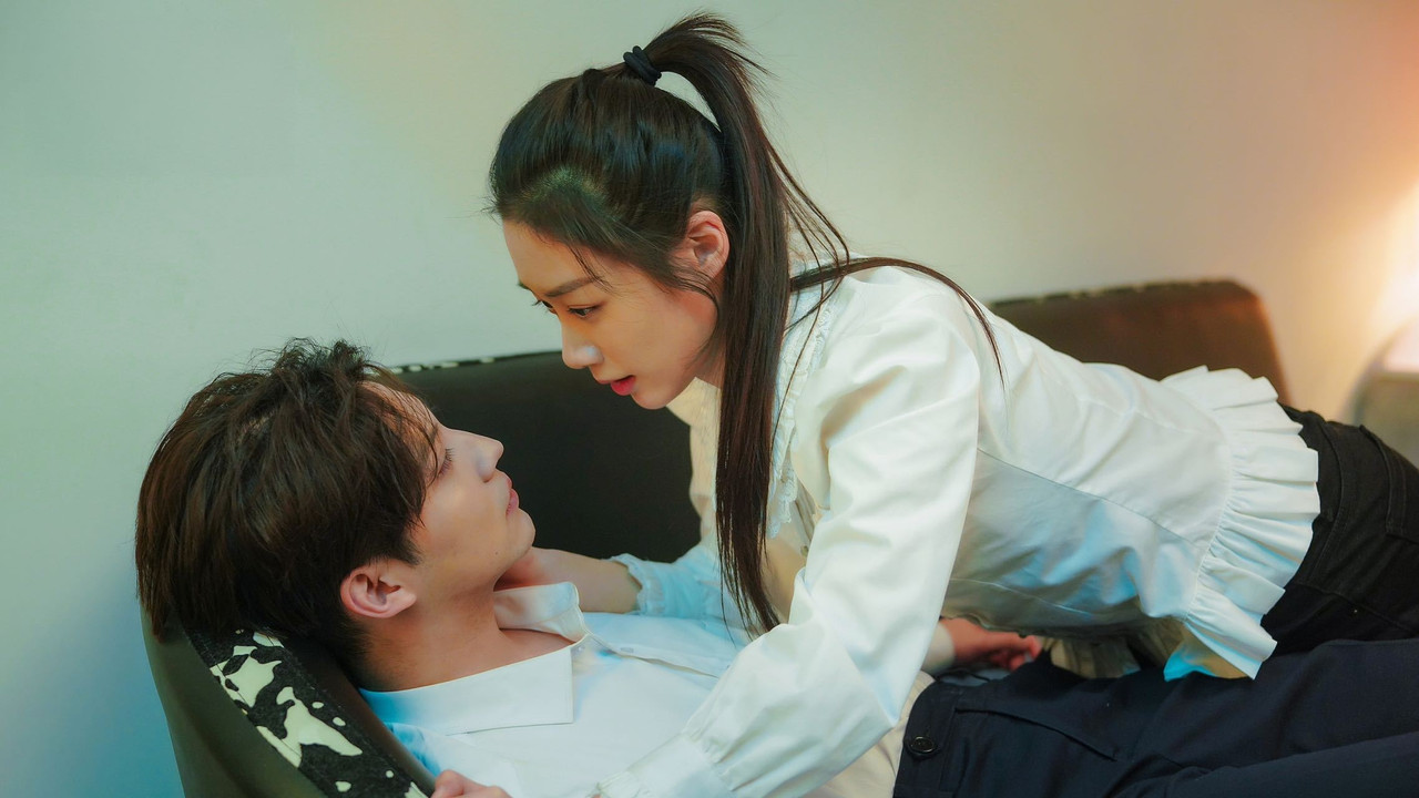 看不见的合约恋人 backdrop