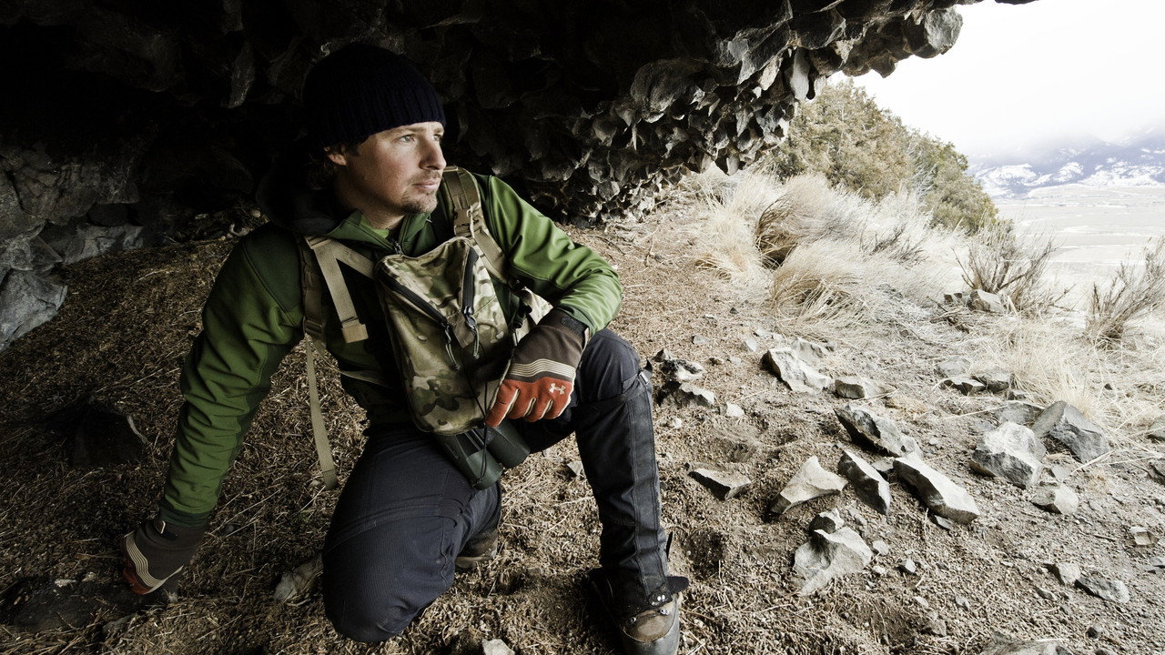 America the Wild with Casey Anderson backdrop