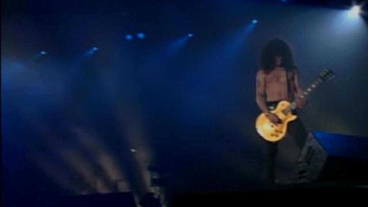 Guns N' Roses: Use Your Illusion World Tour – 1992 in Tokyo II backdrop