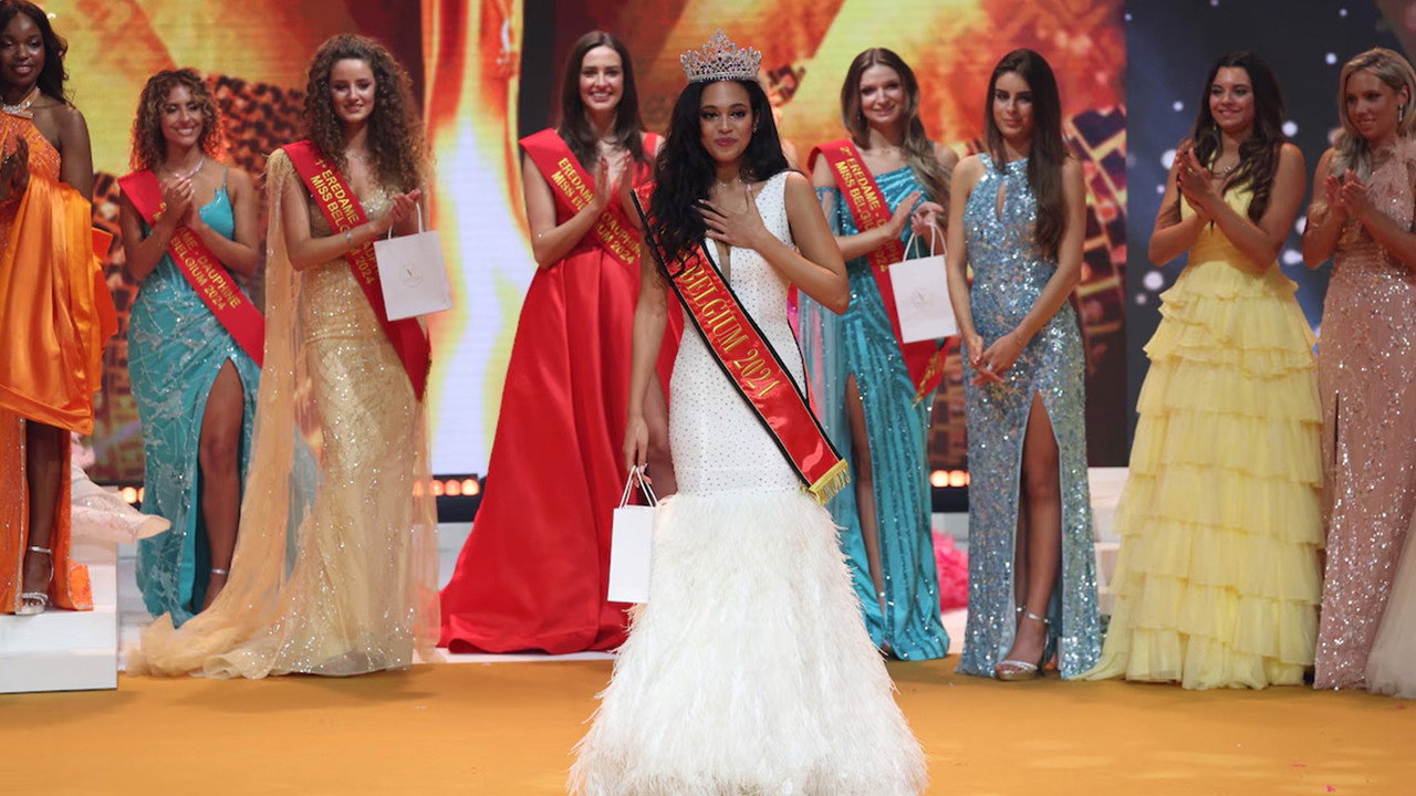 Miss Belgium backdrop