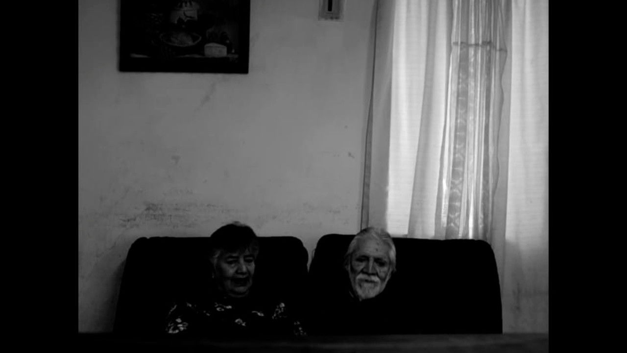 Ariel y paz backdrop