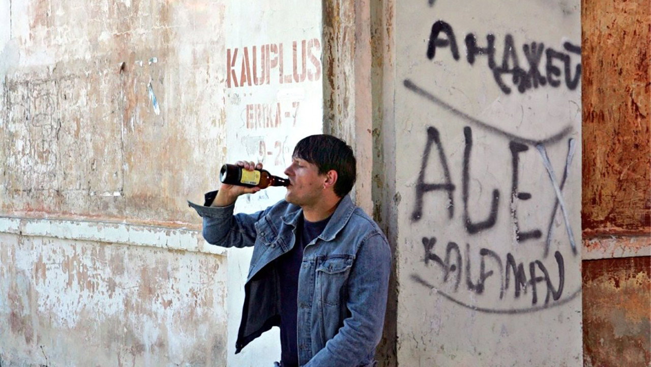 186 Kilometers backdrop