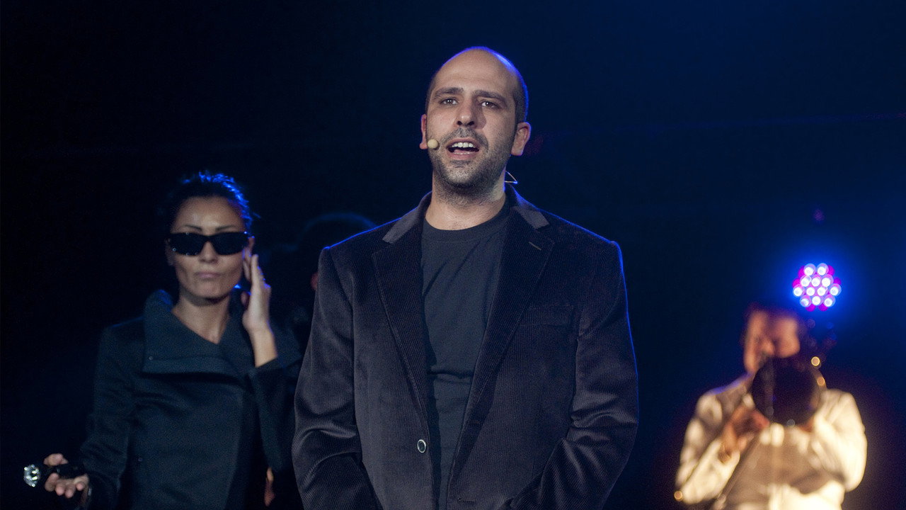 Resto Umile World Show backdrop