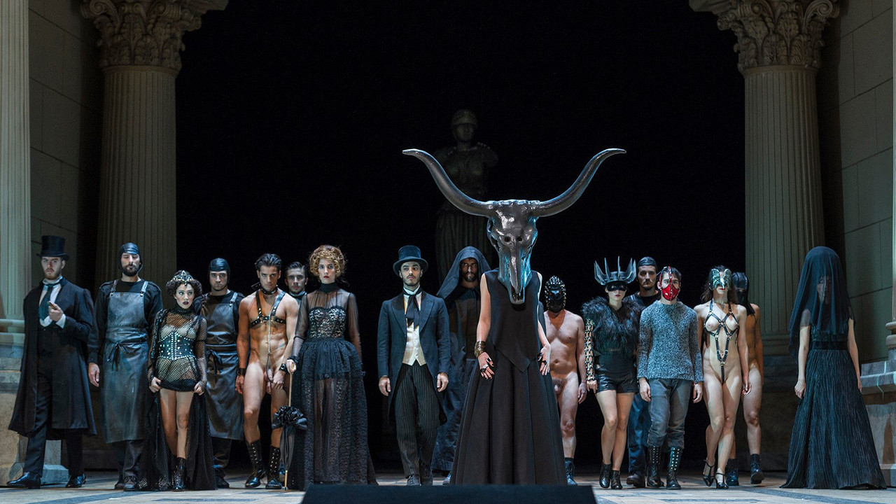 Beatrix Cenci backdrop