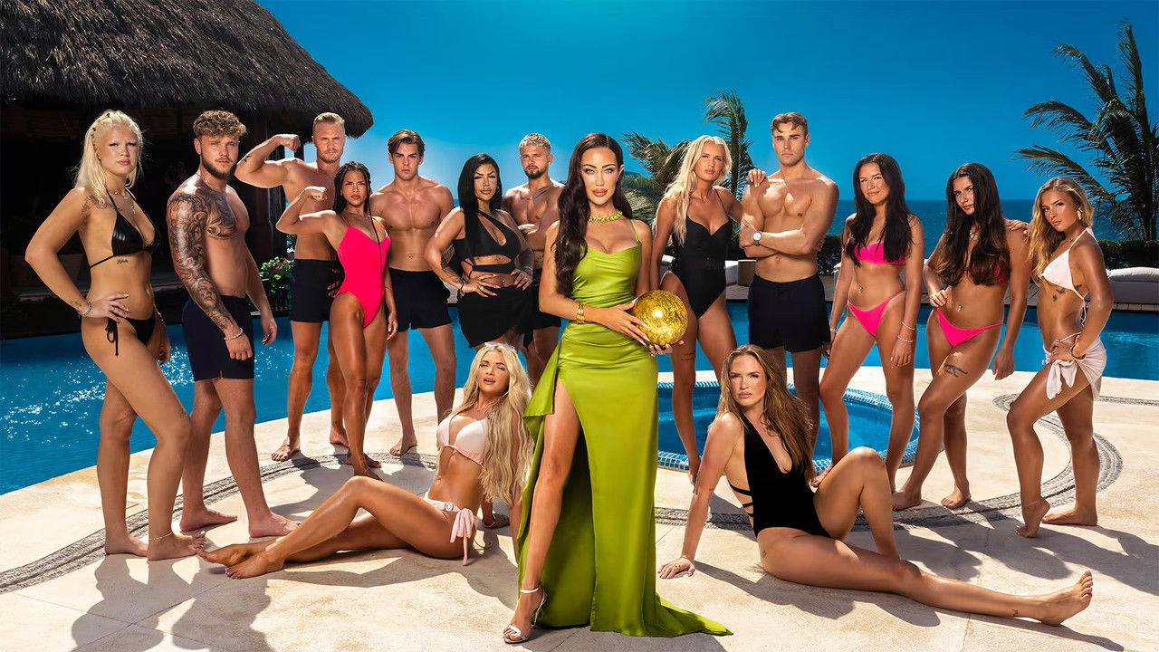 Paradise Hotel backdrop