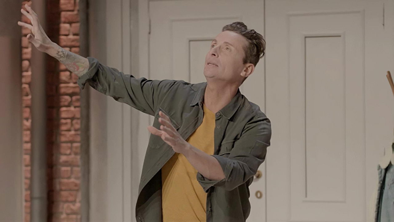 Before Pintus backdrop