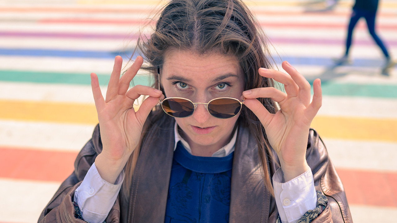 Sarah in Genderland backdrop