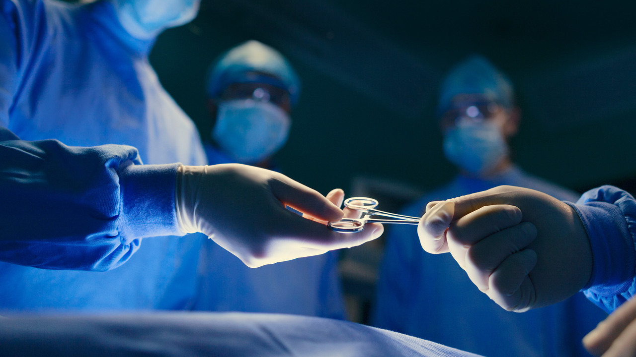 Trust Me, I'm a Doctor backdrop