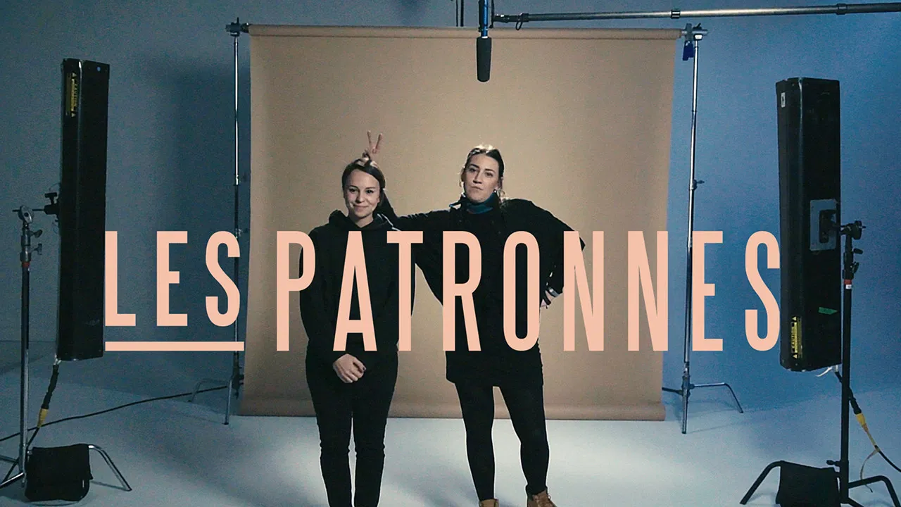 Les patronnes backdrop