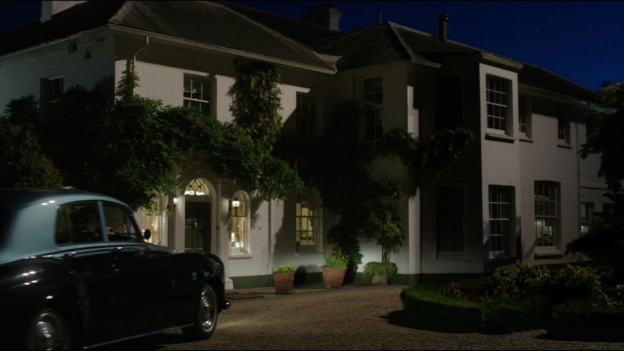 Rosamunde Pilcher: Fighting for Her Family backdrop