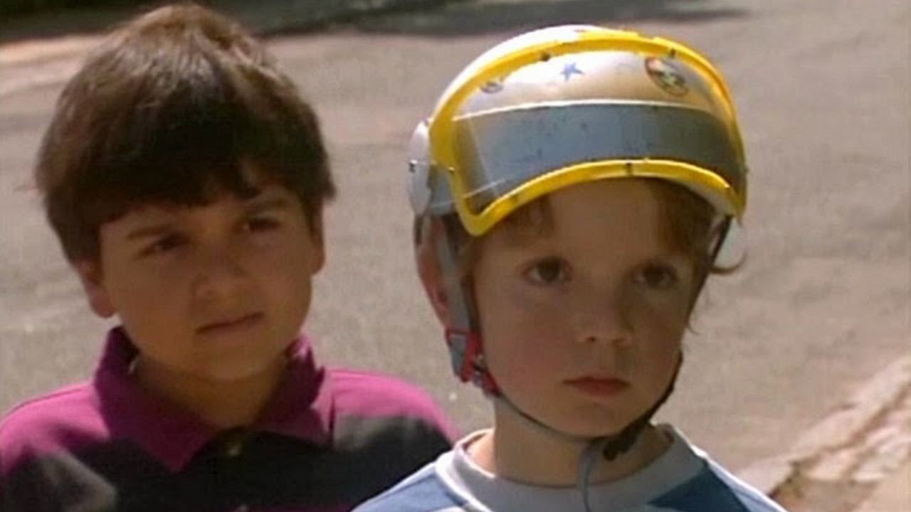 Between Friends backdrop