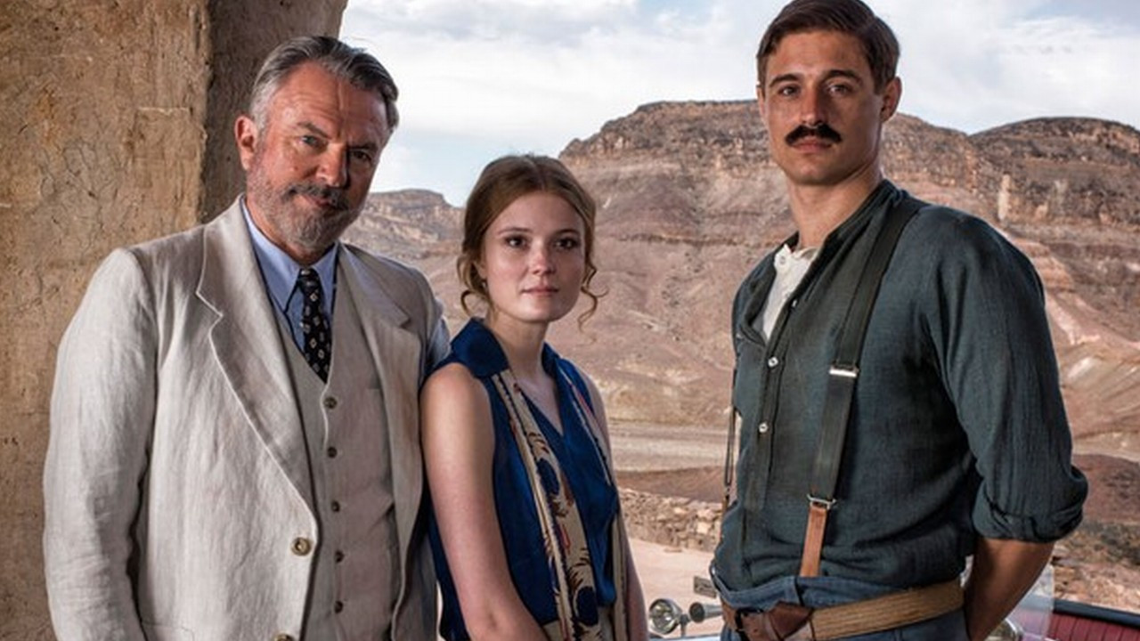 Tutankhamun backdrop