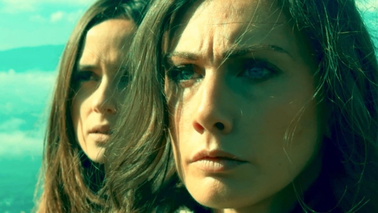 Horror Vacui backdrop