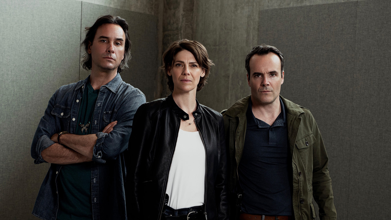 Eaux turbulentes backdrop