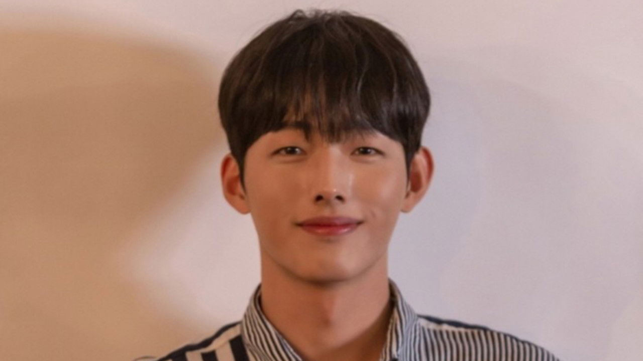 Summer Guys backdrop