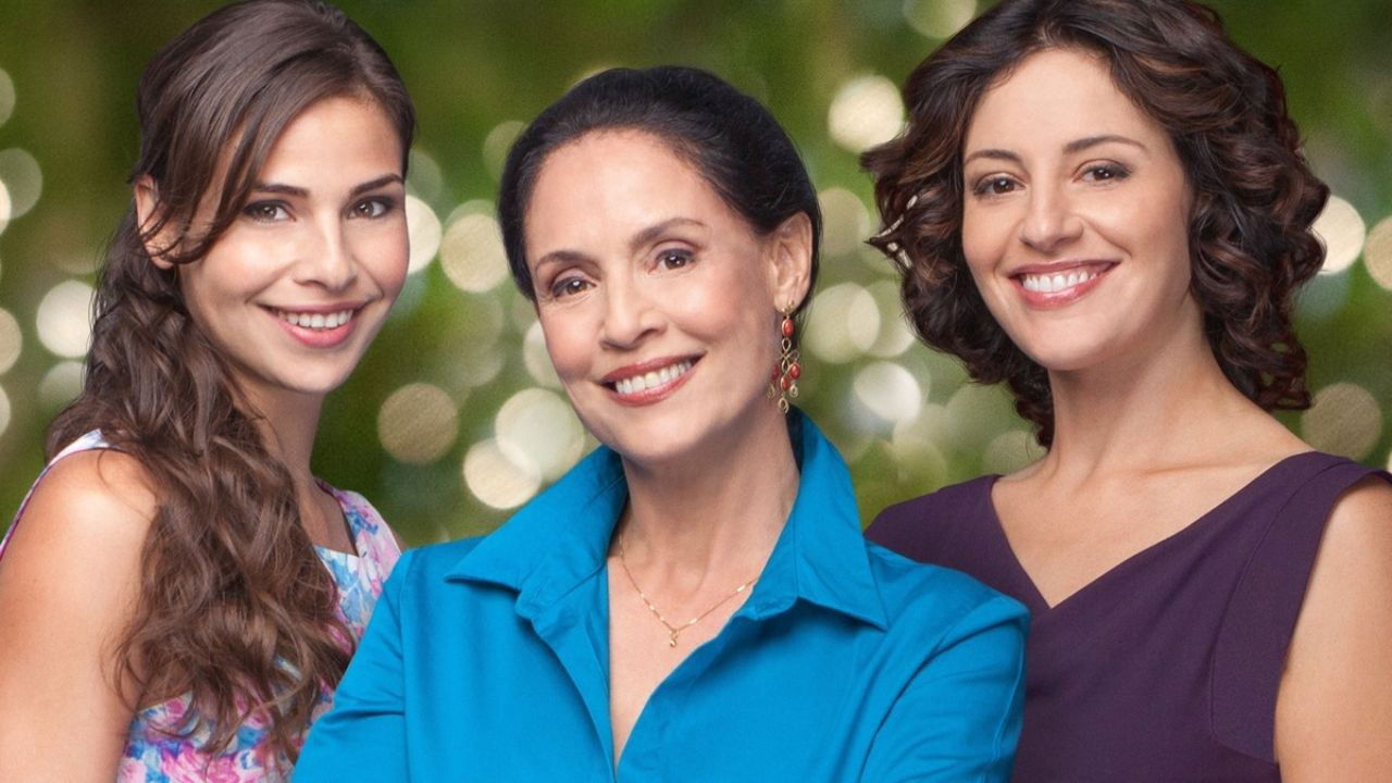 Meddling Mom backdrop